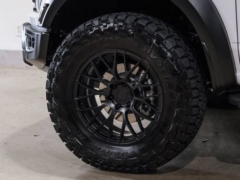 Used 2023 Ford F150 Raptor w/ Equipment Group 802A Raptor R AWD/4WD image 9
