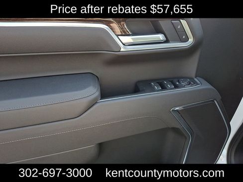 New 2026 GMC Sierra 1500 SLE image 13