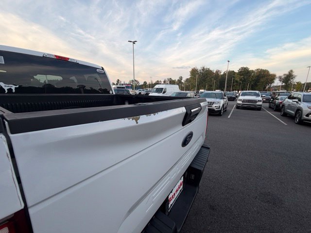 Used 2018 Ford F150 XLT w/ Equipment Group 301A Mid AWD/4WD image 4