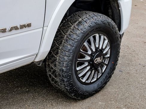 Used 2020 RAM 3500 Laramie image 64