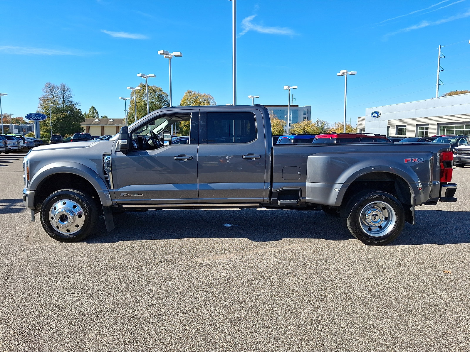 Used 2025 Ford F450 Lariat w/ Lariat Ultimate Package AWD/4WD image 6