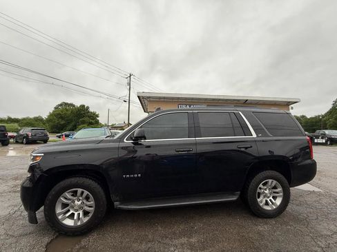 Used 2017 Chevrolet Tahoe LT AWD/4WD image 3