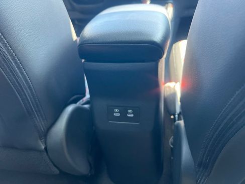 Certified 2025 Nissan Kicks SR w/ SR Premium Package AWD/4WD image 21