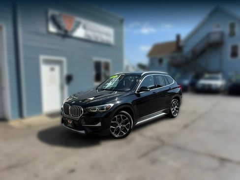 Used 2021 BMW X1 xDrive28i w/ Premium Package AWD/4WD image 1