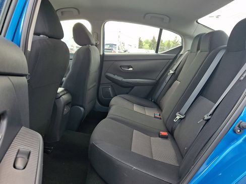 Certified 2023 Nissan Sentra SV FWD image 10