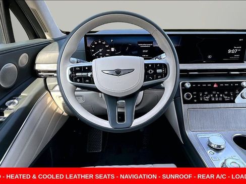 Used 2025 Genesis GV80 3.5T Prestige AWD/4WD image 8