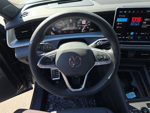 New 2026 Volkswagen Tiguan SE R-Line image 20