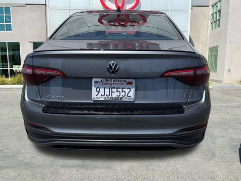Used 2023 Volkswagen Jetta Sport FWD image 6