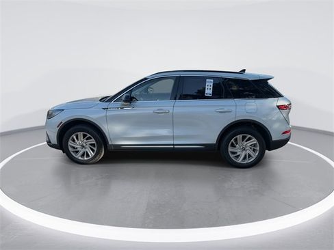 New 2026 Lincoln Corsair Premiere image 5