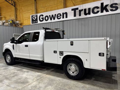 Used 2021 Ford F250 XL w/ Power Equipment Group AWD/4WD image 5
