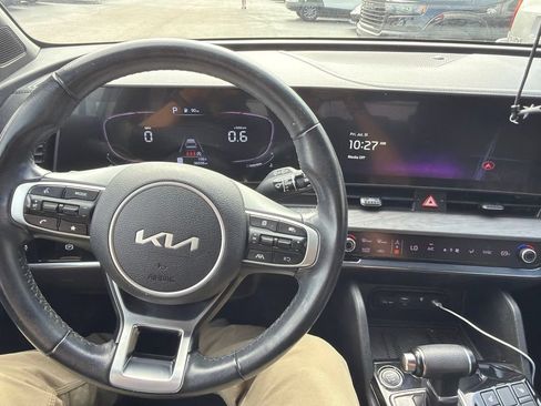 Used 2023 Kia Sportage X-Line w/ X-Line Premium Package AWD/4WD image 5
