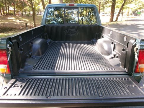 Used 1997 Ford Ranger XLT image 9