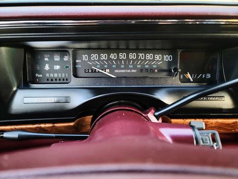 Used 1995 Buick Le Sabre Custom image 7