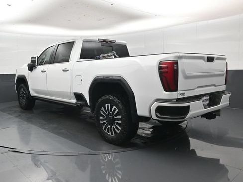 Used 2024 GMC Sierra 2500 Denali w/ Denali Reserve Package AWD/4WD image 35