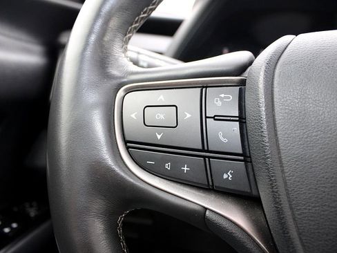 Used 2020 Lexus UX 250h w/ Premium Package image 12