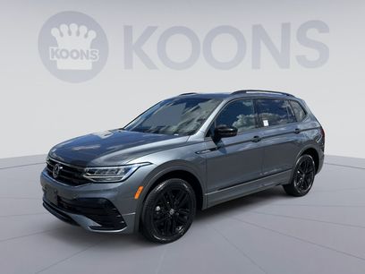 Used 2022 Volkswagen Tiguan SE R-Line