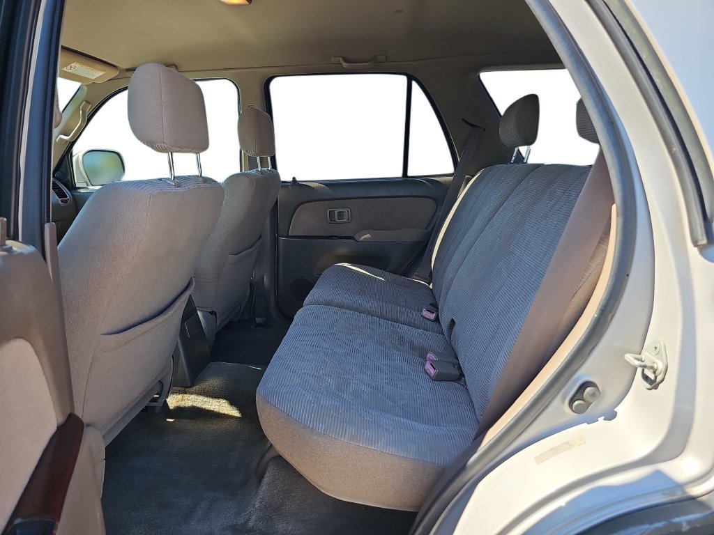 Used 2000 Toyota 4Runner SR5 RWD image 15