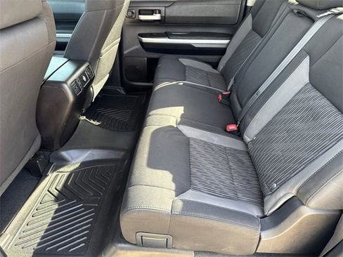 Used 2015 Toyota Tundra SR5 image 17