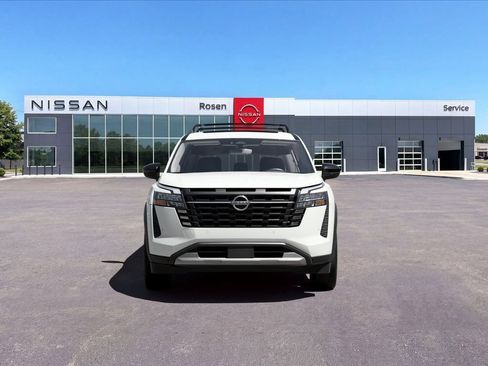 New 2026 Nissan Pathfinder Platinum AWD/4WD image 3