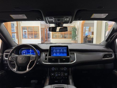 Used 2022 Chevrolet Tahoe RST w/ Sport Performance Package image 7