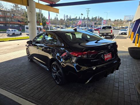 Used 2024 Toyota Corolla XSE image 7