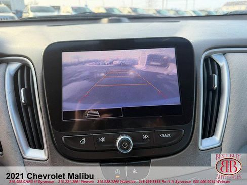 Used 2021 Chevrolet Malibu LS FWD image 13