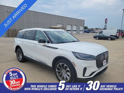 Used 2026 Lincoln Aviator Reserve w/ Luxury Package AWD/4WD image 1