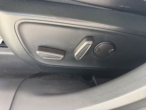 Certified 2020 Ford Escape Titanium w/ Titanium Premium Package 2.0 image 27