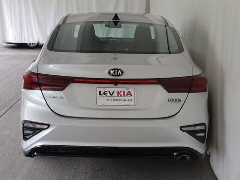 Used 2019 Kia Forte LXS FWD image 21