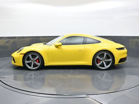 Certified 2024 Porsche 911 Carrera S RWD image 2
