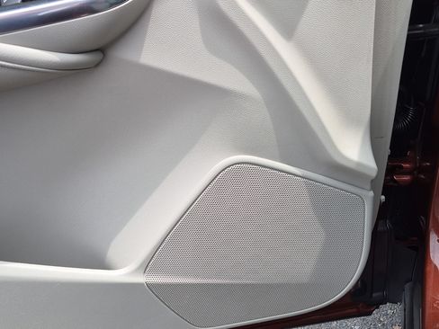 Certified 2021 Cadillac XT4 Premium Luxury w/ Cold Weather Package FWD image 22
