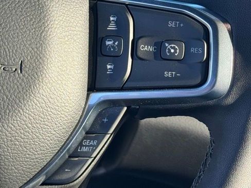 New 2026 RAM 2500 Laramie AWD/4WD image 20