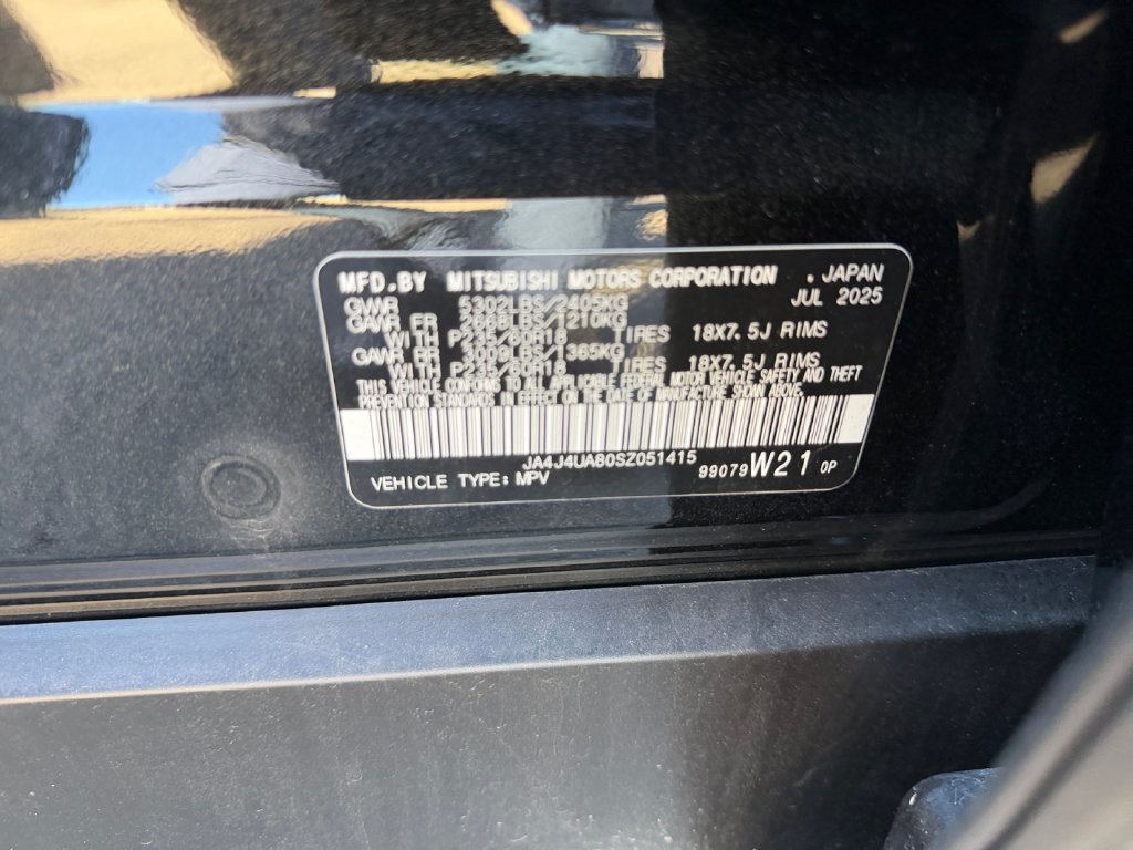 Used 2025 Mitsubishi Outlander ES AWD/4WD image 31