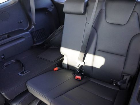 Certified 2022 Kia Telluride S image 18