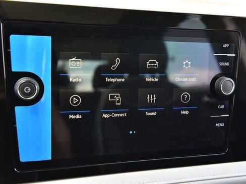 New 2026 Volkswagen Taos SE AWD/4WD image 13