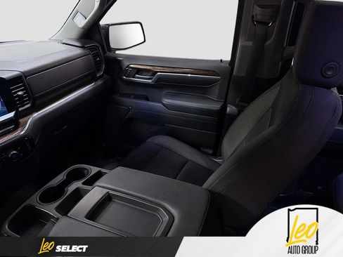 Used 2023 GMC Sierra 1500 Elevation image 23