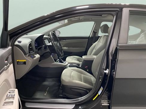 Used 2018 Hyundai Elantra Value Edition FWD image 11