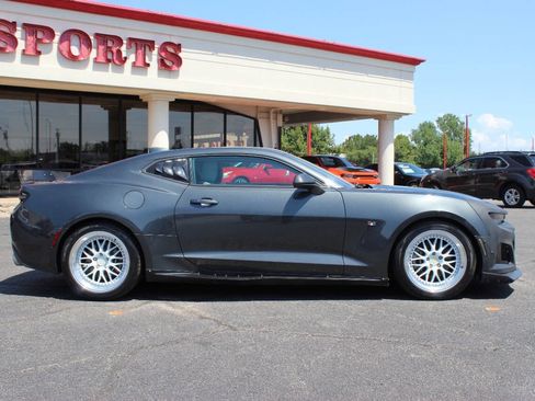 Used 2017 Chevrolet Camaro LT w/ RS Package image 3