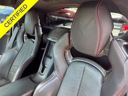 Used 2022 Chevrolet Corvette Stingray Premium Cpe w/ Z51 Performance Package RWD image 11