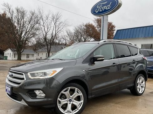 Used 2018 Ford Escape Titanium image 1