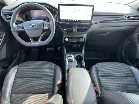 Certified 2023 Ford Escape ST-Line Select w/ Tech Pack #1 image 15