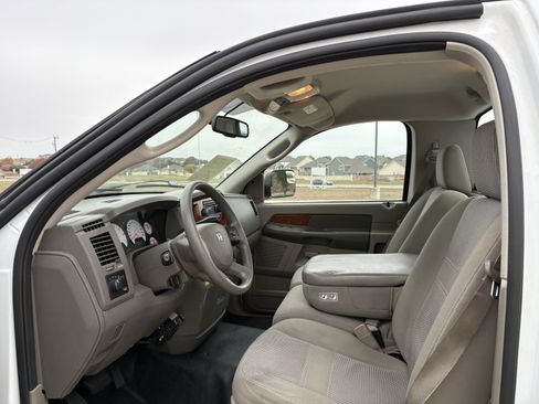 Used 2006 Dodge Ram 1500 Truck SLT w/ Trailer Tow Group image 8