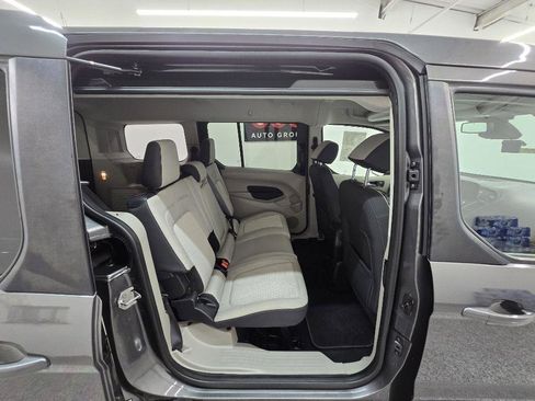 Used 2020 Ford Transit Connect XLT FWD image 19
