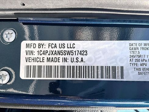 Used 2025 Jeep Wrangler Sport S image 30