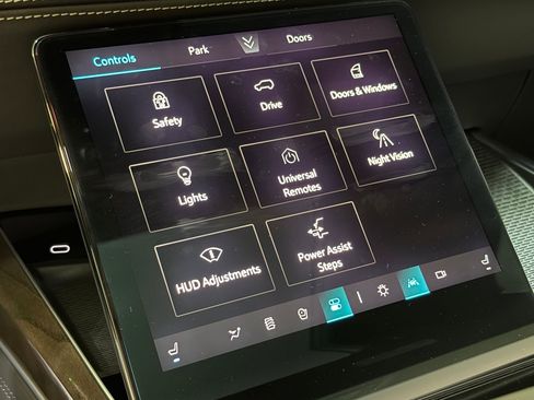 New 2026 Cadillac Escalade Platinum Sport image 40