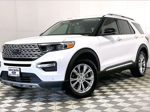 Used 2021 Ford Explorer Limited w/ Equipment Group 301A image 2