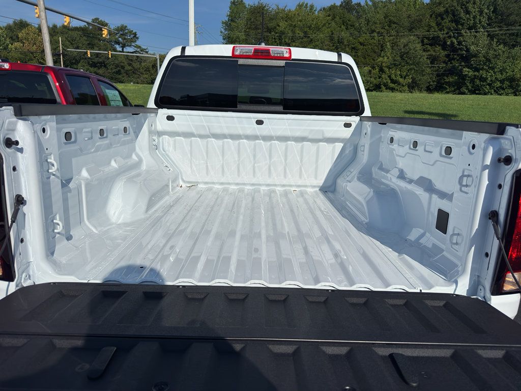 New 2026 Chevrolet Colorado Trail Boss AWD/4WD image 6