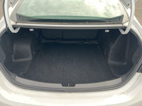 Used 2024 Chevrolet Malibu LT image 7