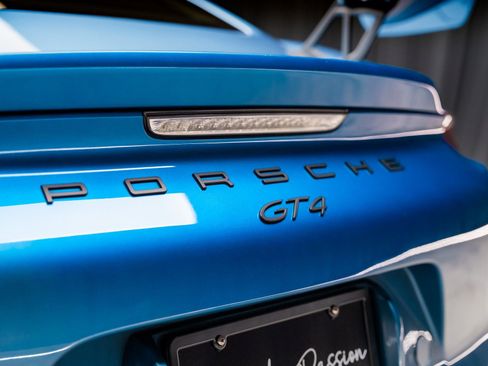 Used 2016 Porsche Cayman GT4 image 36