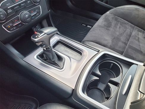 Used 2019 Dodge Charger Scat Pack w/ Dynamics Package image 25